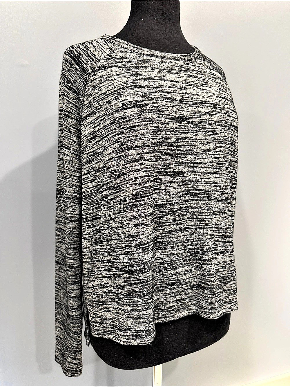 rag & bone W243C8637O Marled Crew Neck Top in Black & White Size Small NWT